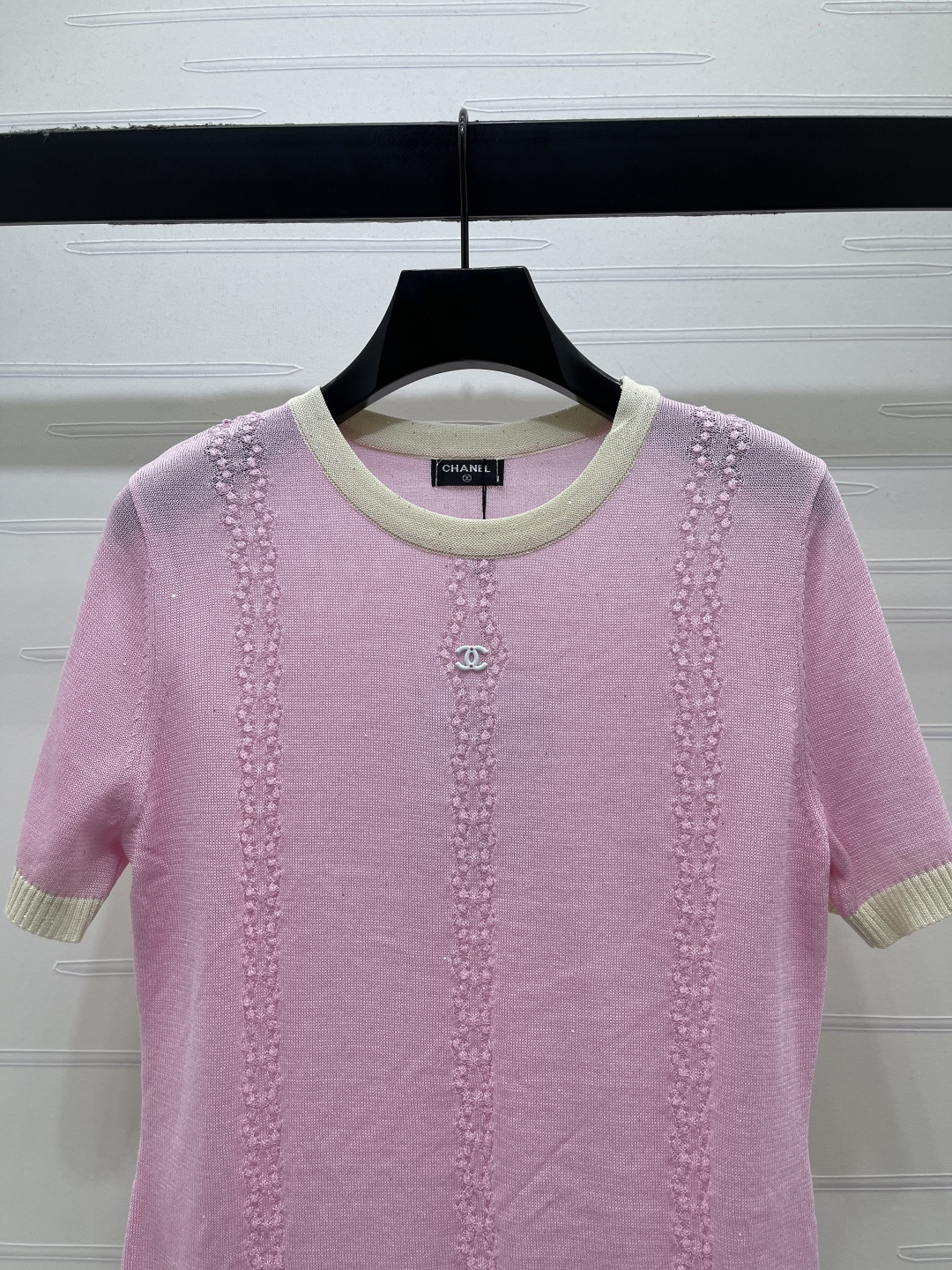 Women's short sleeves